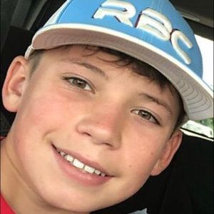 Meet your Posher, Brady